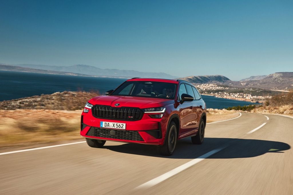 Chystáte se do zajraničí s vozem na leasing?