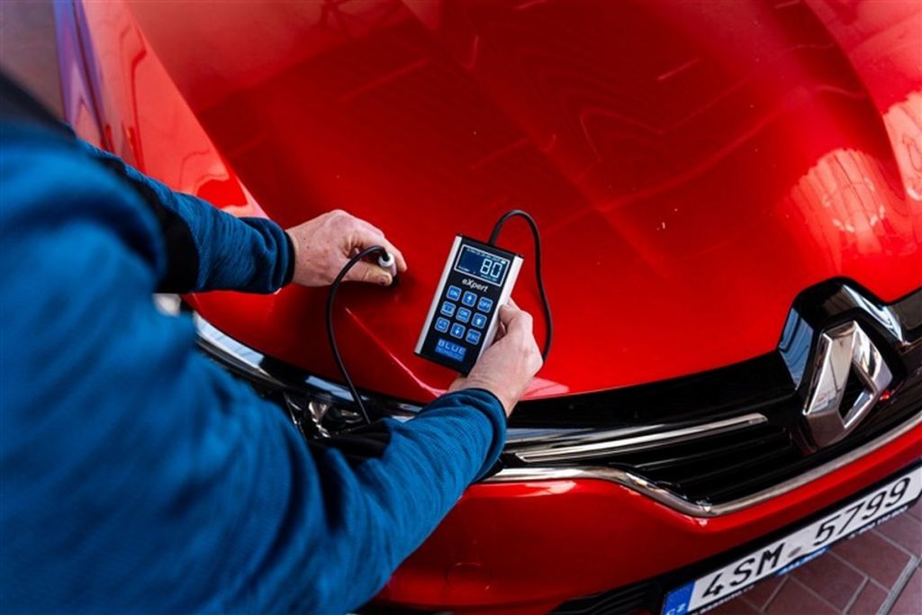 Roste počet podvodných prodejů aut