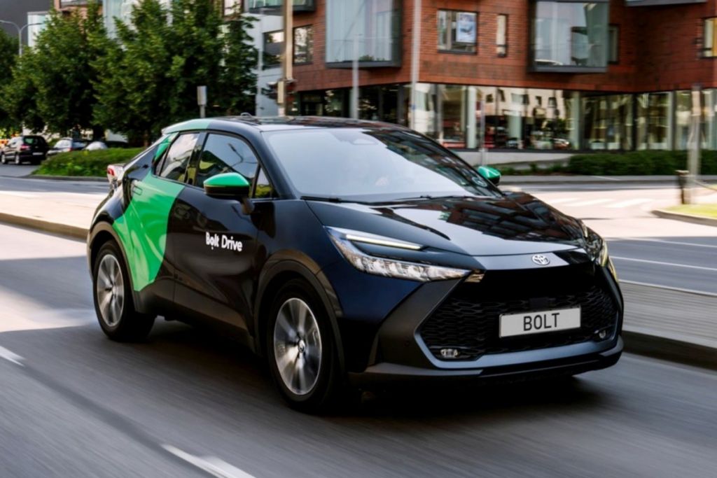 Toyota nabízí řidičům Boltu slevy na elektrifikovaná auta