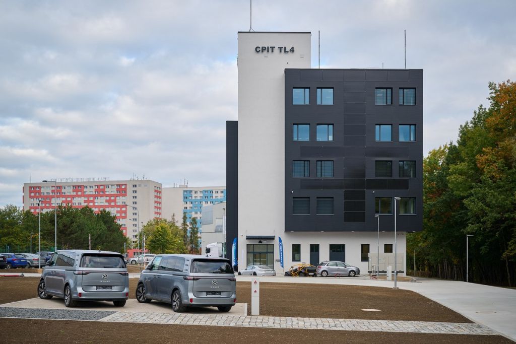 VŠB-TUO otevřela nové výzkumně-vývojové centrum