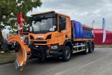 Scania P460 B6x6HA pro zimni udrzbu